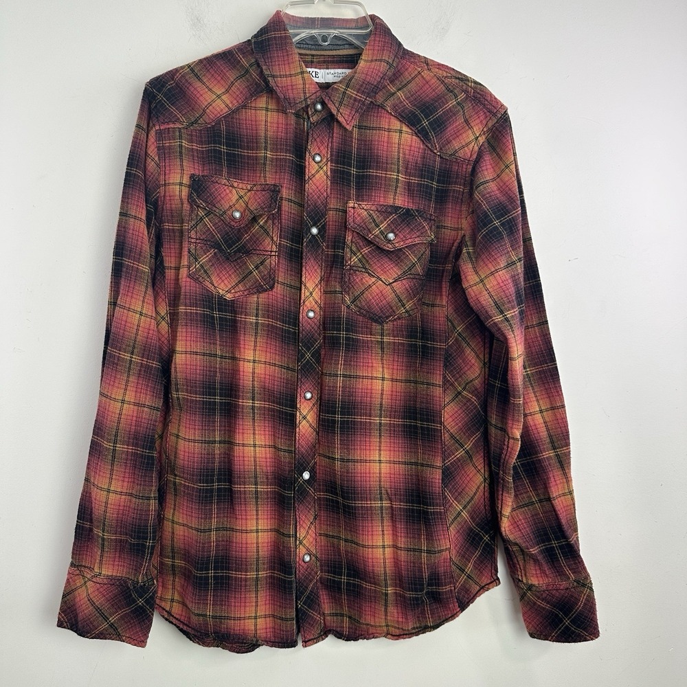BKE Buckle Flannel Mens Pearl Snap Shirt Size Medium Plaid Standard Fit Western